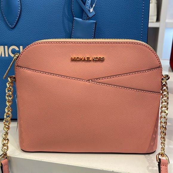 MICHAEL KORS 
Jet Set Travel Medium Dome Crossbody Bag XCROSS XBODY
Primrose
NWT - Picture 7 of 16